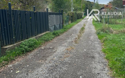 PREDAJ ZNÍŽENÁ CENA - Murovaná chata, 2,4 ár.  Myslava Maša