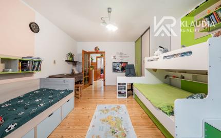Rekonštr. 3-izb.byt s  logiou, 79m2, Zombová ul, KE-KVP