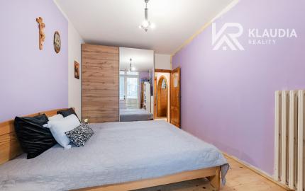 Rekonštr. 3-izb.byt s  logiou, 79m2, Zombová ul, KE-KVP