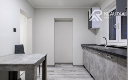 PREDAJ ZNÍŽENÁ CENA - Murovaná chata, 2,4 ár.  Myslava Maša