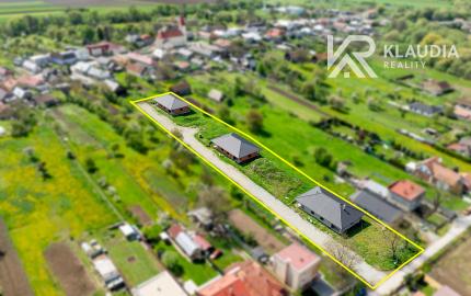 Moderný 4-izb. bungalov Ploské  komplet dokončenie 299.000 €