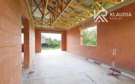 Moderný 4-izb. bungalov Ploské  komplet dokončenie 299.000 €