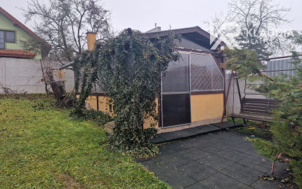 Vidiecky RD so 4-5izbami, 6,5 ár.pozemok, Lorinčík