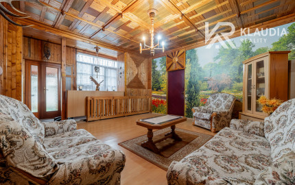 Vidiecky RD so 4-5izbami, 6,5 ár.pozemok, Lorinčík