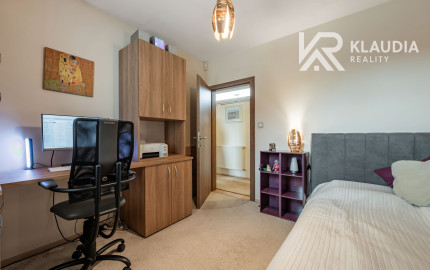 4-izb.rodinný dom s 8,2 ár.pozemkom, Vajkovce, Slnečná stráň