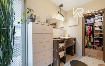 4-izb.rodinný dom s 8,2 ár.pozemkom, Vajkovce, Slnečná stráň