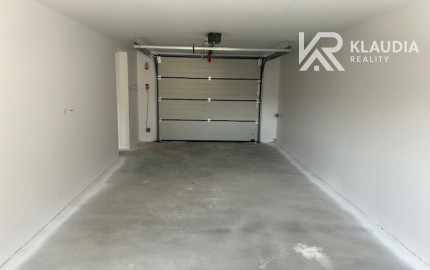 5 izb.RD+4 ár.pozemok, nová kvalitná rek.,Jazdecká ul, Sever