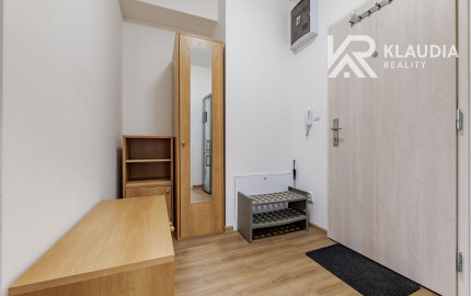 1,5izb.byt, zariadený, 35m2, Učňovská 2, KE-časť Šaca