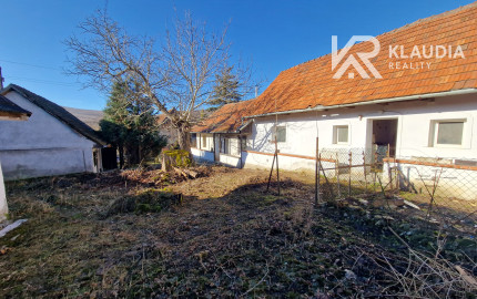 2 domy s 6,2ár.pozemkom, obec Hollóháza, Maďarsko