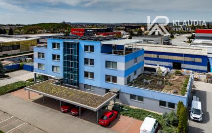 Kancelária  70m2 (2x 30m2+10m2) na prenájom v Košiciach