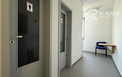 Kancelária  70m2 (2x 30m2+10m2) na prenájom v Košiciach