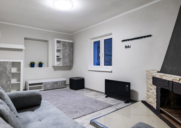 PREDAJ ZNÍŽENÁ CENA - Murovaná chata, 2,4 ár.  Myslava Maša