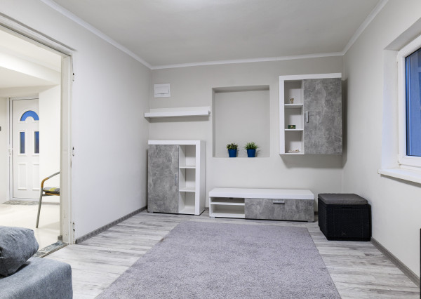 PREDAJ ZNÍŽENÁ CENA - Murovaná chata, 2,4 ár.  Myslava Maša