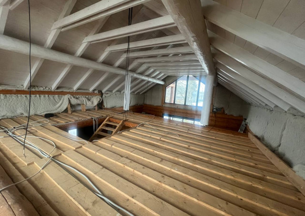 Drevený zrub v obci Ploské – skvelá investícia blízko Košíc