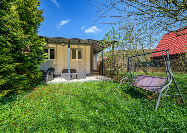 PREDAJ ZNÍŽENÁ CENA - Murovaná chata, 2,4 ár.  Myslava Maša