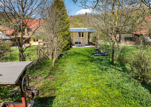 PREDAJ ZNÍŽENÁ CENA - Murovaná chata, 2,4 ár.  Myslava Maša