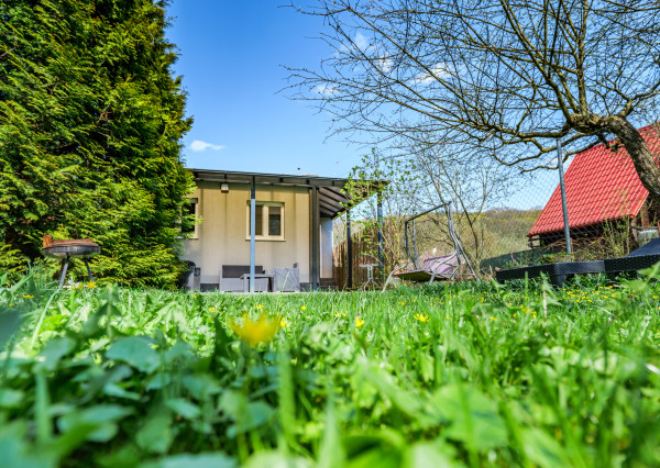 PREDAJ ZNÍŽENÁ CENA - Murovaná chata, 2,4 ár.  Myslava Maša