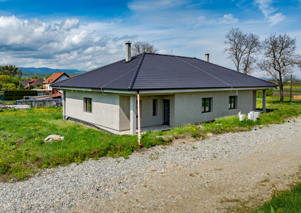 Na predaj dvojdomy v Ploskom – pokojné bývanie blízko Košíc