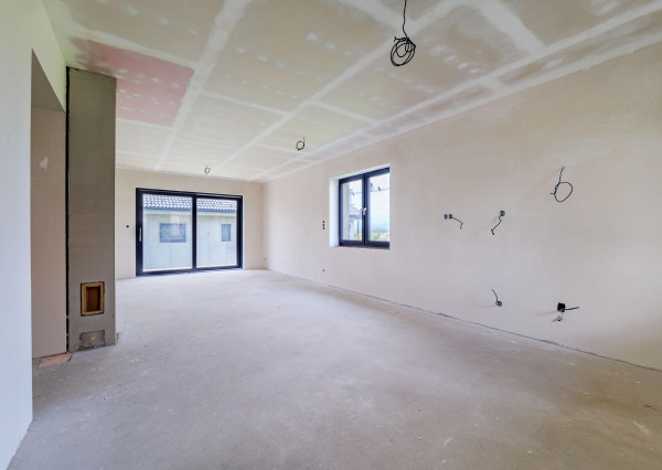 Moderný 4-izb. bungalov Ploské  komplet dokončenie 299.000 €