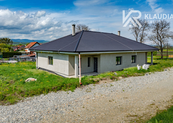 Moderný 4-izb. bungalov Ploské  komplet dokončenie 299.000 €