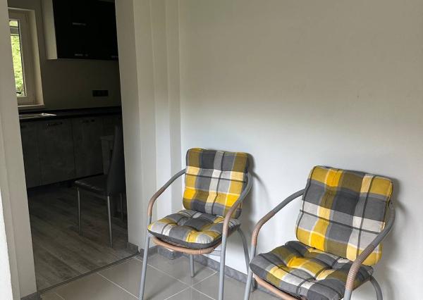 PREDAJ ZNÍŽENÁ CENA - Murovaná chata, 2,4 ár.  Myslava Maša