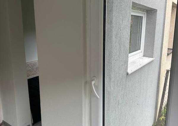 PREDAJ ZNÍŽENÁ CENA - Murovaná chata, 2,4 ár.  Myslava Maša