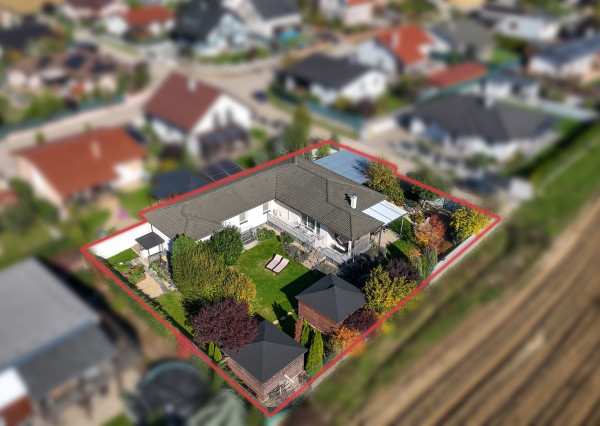 4-izb.rodinný dom s 8,2 ár.pozemkom, Vajkovce, Slnečná stráň