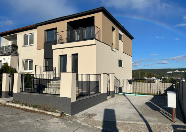 5 izb.RD+4 ár.pozemok, nová kvalitná rek.,Jazdecká ul, Sever