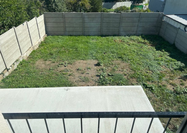 5 izb.RD+4 ár.pozemok, nová kvalitná rek.,Jazdecká ul, Sever