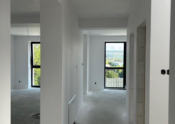 5 izb.RD+4 ár.pozemok, nová kvalitná rek.,Jazdecká ul, Sever