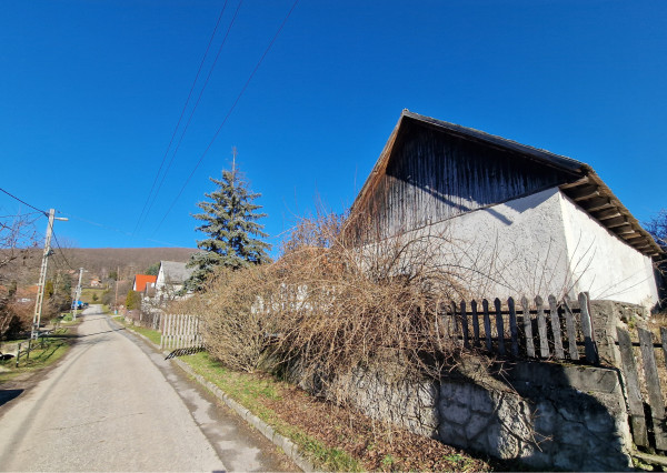 2 domy s 6,2ár.pozemkom, obec Hollóháza, Maďarsko