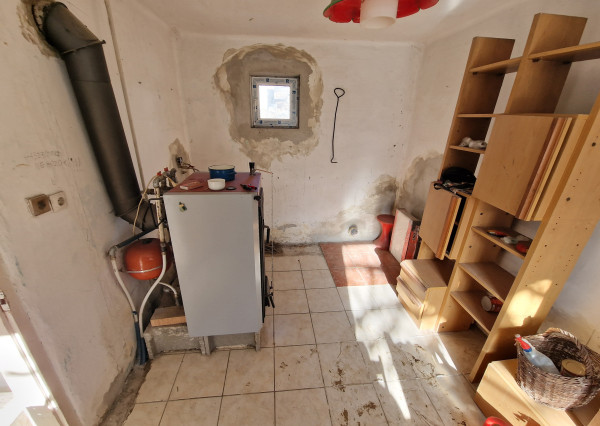 2 domy s 6,2ár.pozemkom, obec Hollóháza, Maďarsko