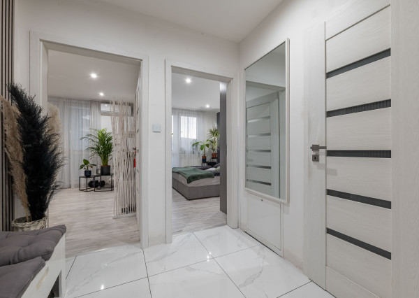 1,5-izb.byt s 7m balkónom, zariadený,Klimkovičova ul, KE-KVP