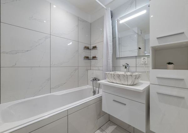 1,5-izb.byt s 7m balkónom, zariadený,Klimkovičova ul, KE-KVP