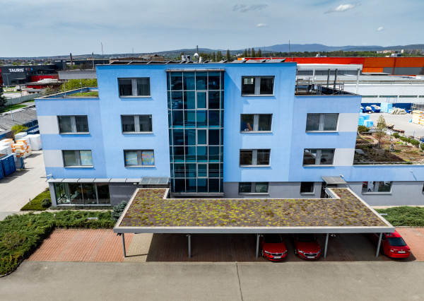 Kancelária  70m2 (2x 30m2+10m2) na prenájom v Košiciach