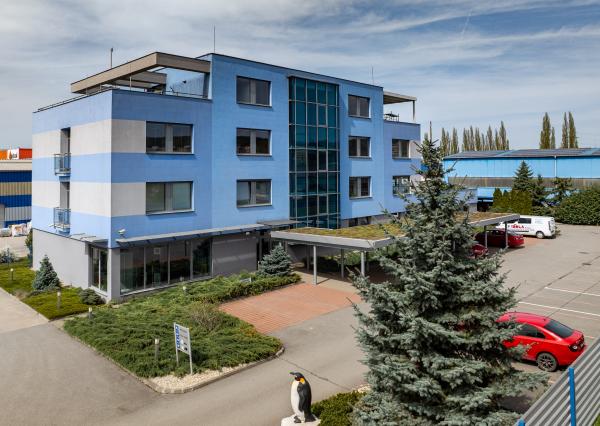 Kancelária  70m2 (2x 30m2+10m2) na prenájom v Košiciach