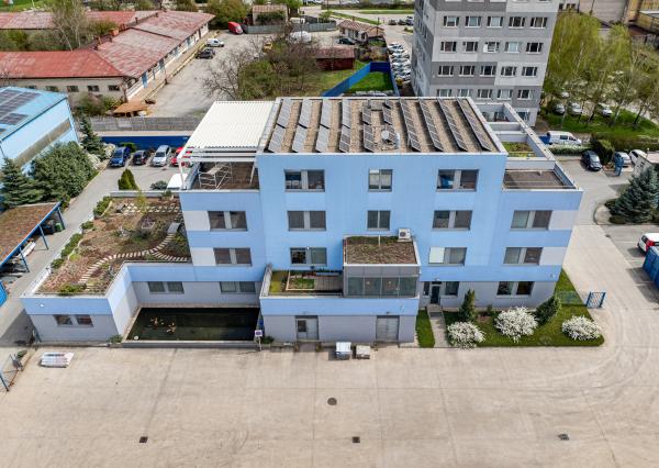 Kancelária  70m2 (2x 30m2+10m2) na prenájom v Košiciach