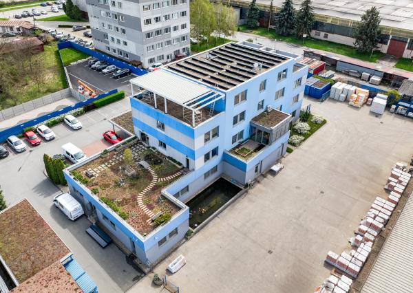 Kancelária  70m2 (2x 30m2+10m2) na prenájom v Košiciach