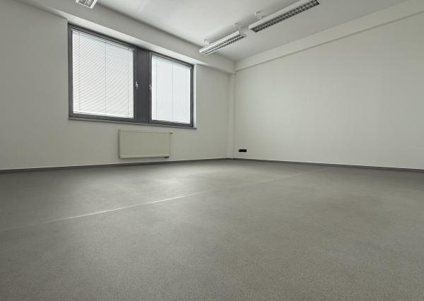 Kancelária  70m2 (2x 30m2+10m2) na prenájom v Košiciach