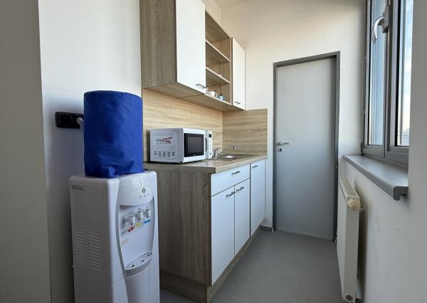 Kancelária  70m2 (2x 30m2+10m2) na prenájom v Košiciach